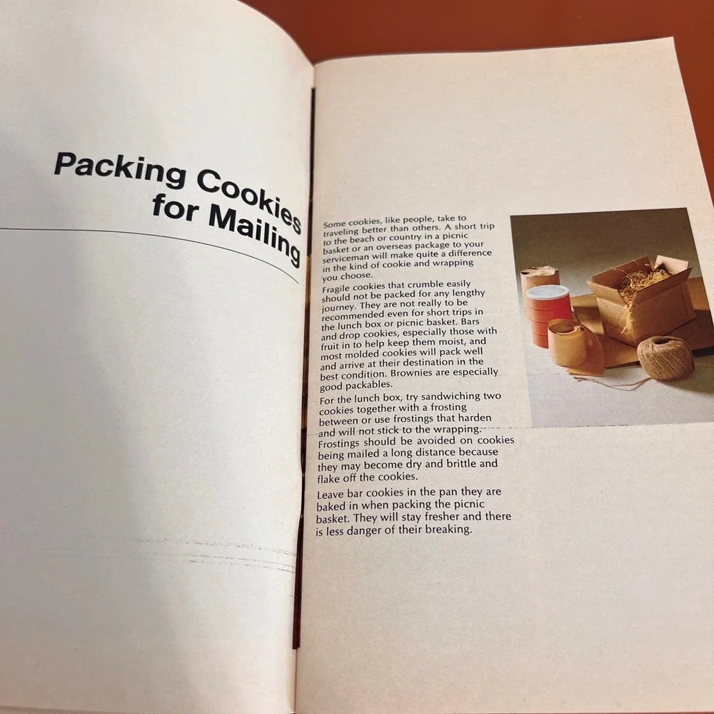Vintage‎ Pillsbury Bake Off Cookie Favorites Cookbook Recipes Booklet Softcover